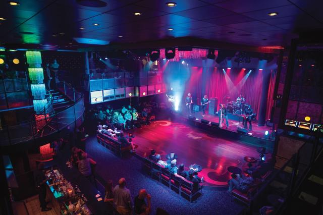 USA, Japonsko na lodi Ovation of the Seas
