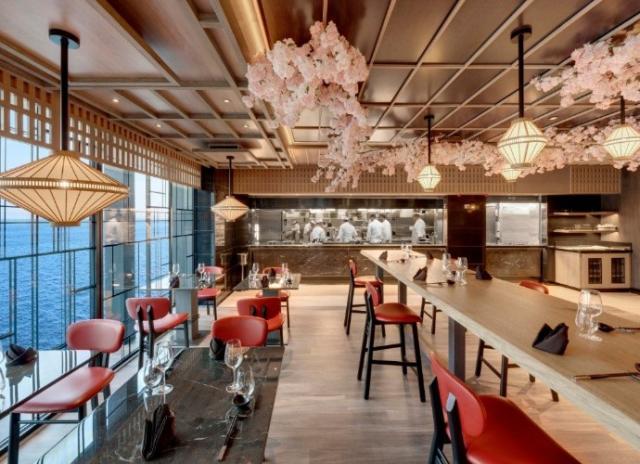 USA, Britské Panenské ostrovy, Svatý Kryštof a Nevis, Zámořské společenství Francie, Zámořské území Velké Británie ze San Juanu na lodi Explora III