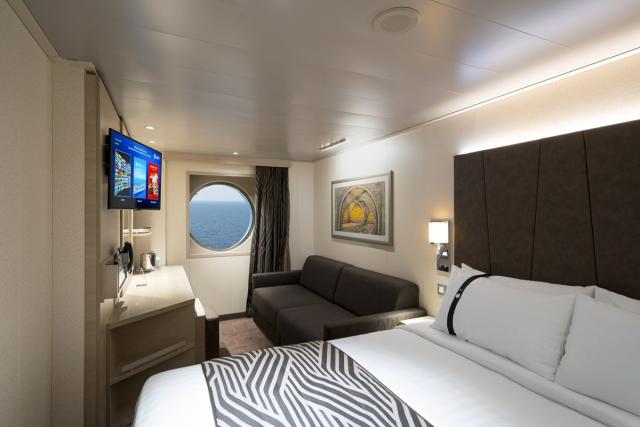 Spojené arabské emiráty, Omán, Egypt, Malta, Itálie z Abu Dhabi na lodi MSC World Europa
