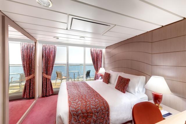 Španělsko, Velká Británie, Antigua a Barbuda, Svatý Martin, Svatý Kryštof a Nevis, Dominikánská republika z Barcelony na lodi MSC Opera