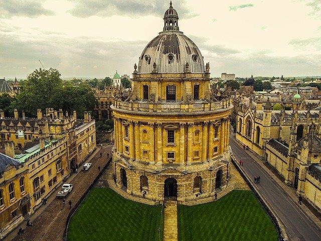 Londýn a univerzitní město Oxford