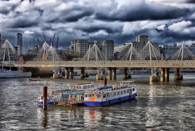 boats-123778_1920
