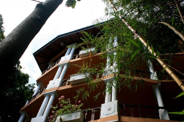 Thambapanni Retreat