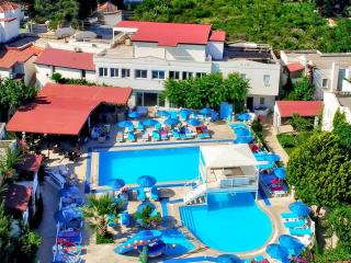 Summer Garden Suites & Beach