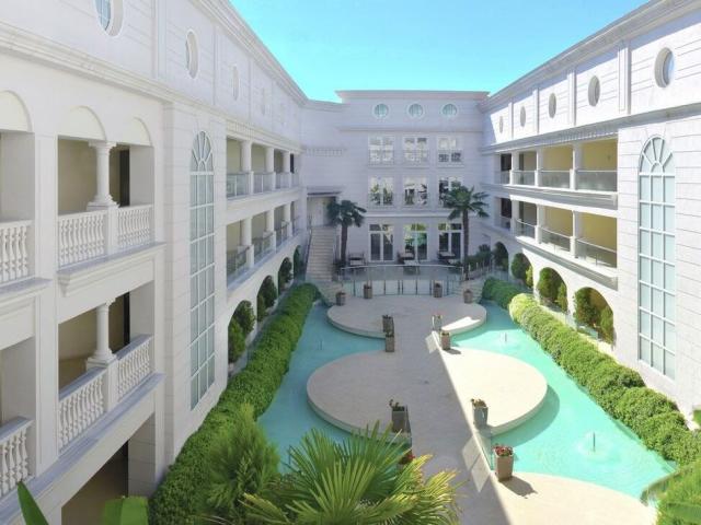 Elinotel Apolamare