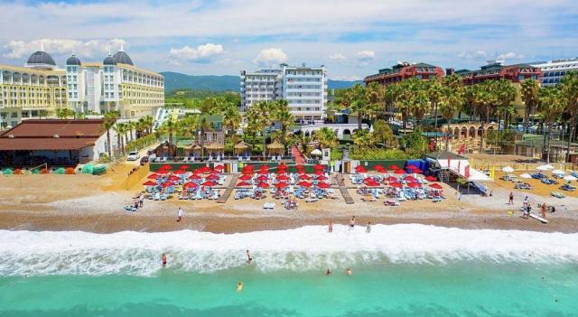 Holiday Garden Resort