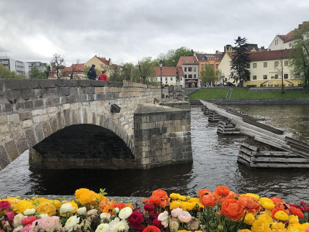 Písek