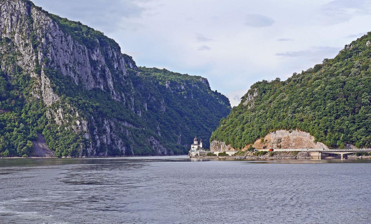 Srbská seznamovací služba