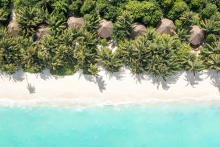 Mercure Maldives Kooddoo Resort