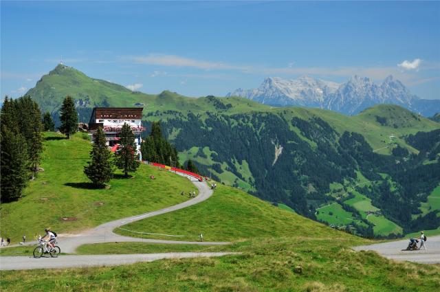 Kitzbuhel_65435836