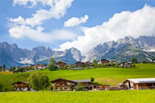 Rakousko_PTA_Kitzbühel_dreamstime_xl_71347204