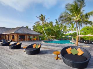 Kuredu Resort & Spa