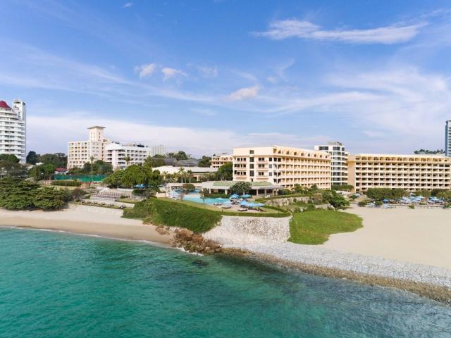 Dusit Thani Pattaya Resort