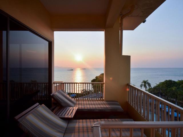Dusit Thani Pattaya Resort