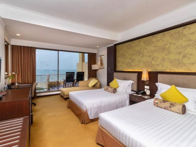 Dusit Thani Pattaya Resort