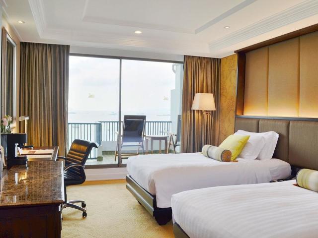 Dusit Thani Pattaya Resort
