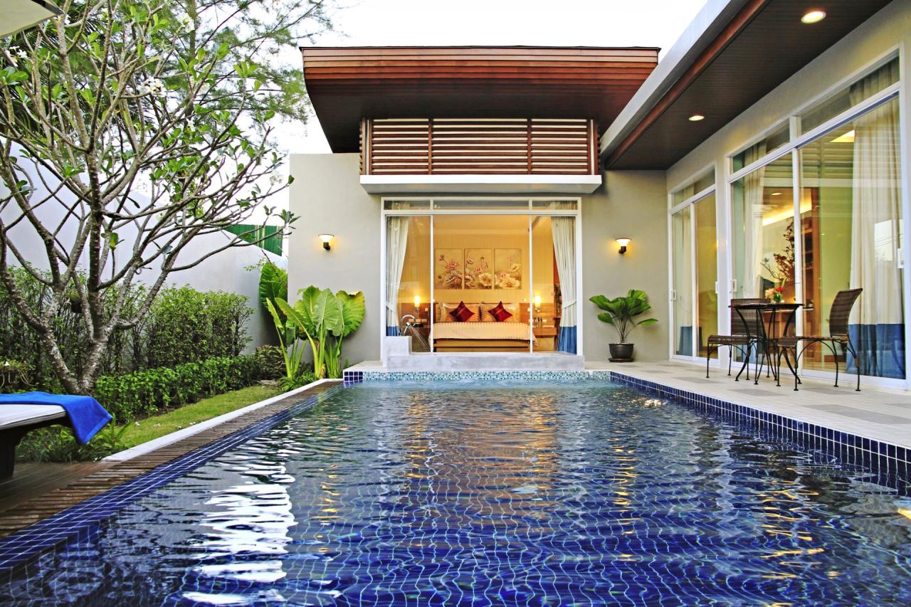 Panesburi Beachfront Resort. Kantary Beach Hotel Villas & Suites Khao Lak Кантари Бич. Phangnga в Таиланде гостиницы.