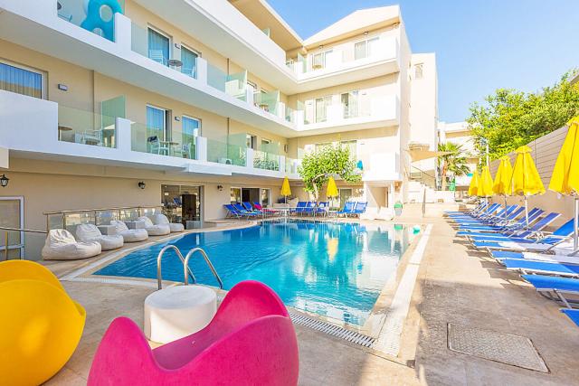 Dimitrios Beach Hotel