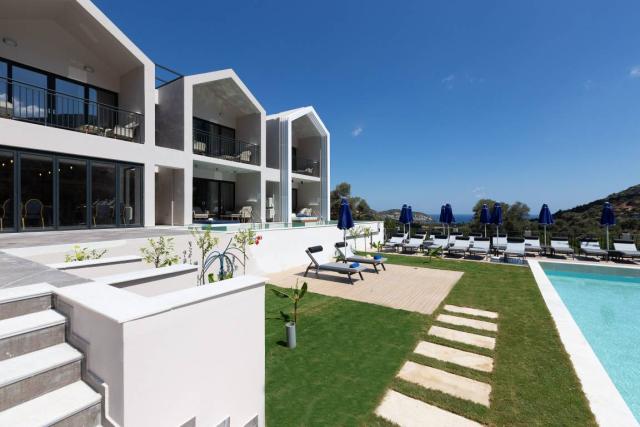 T Hotel Premium Suites
