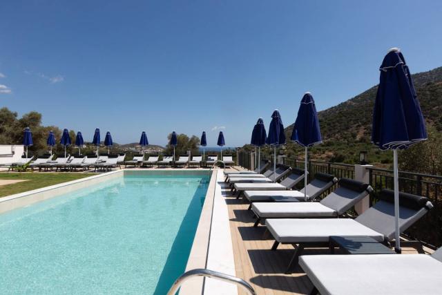 T Hotel Premium Suites
