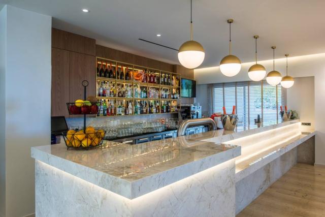 Matheo Villas & Suites