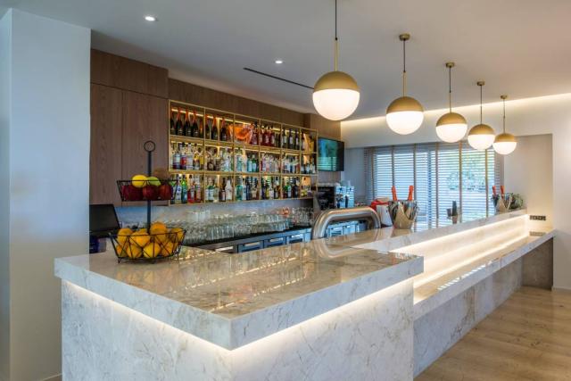 Matheo Villas & Suites