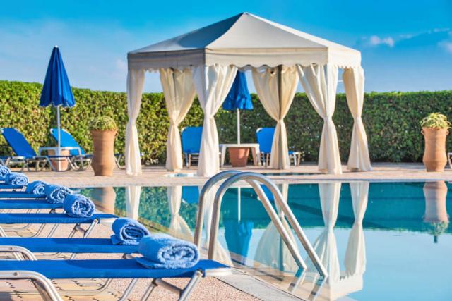 Matheo Villas & Suites