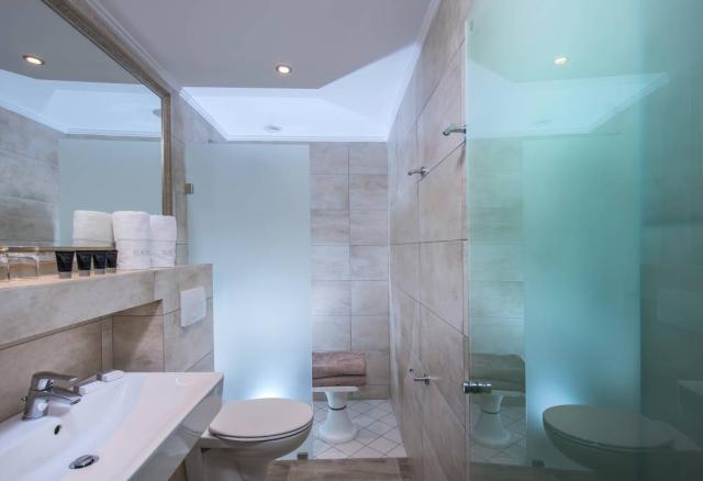 Matheo Villas & Suites