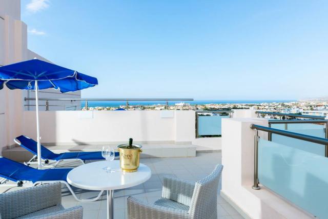 Matheo Villas & Suites