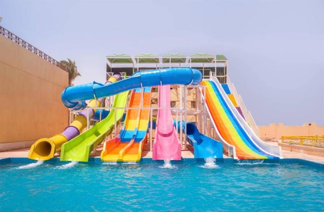 Sunny Days Mirette Family Aqua Park