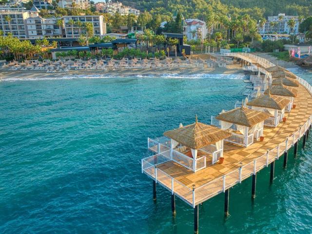 Seven Seas Palmeras Bay