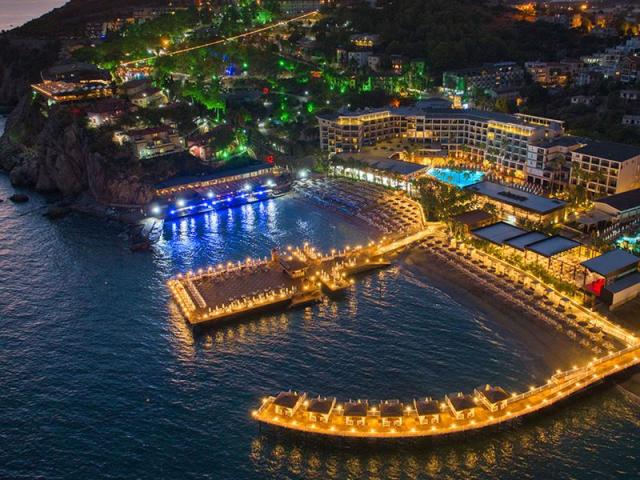 Seven Seas Palmeras Bay