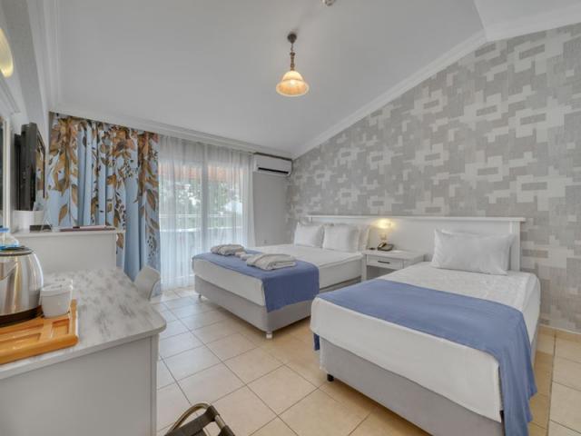 Seven Seas Palmeras Bay