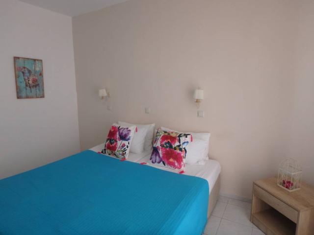 Emerald Hotel and Studios