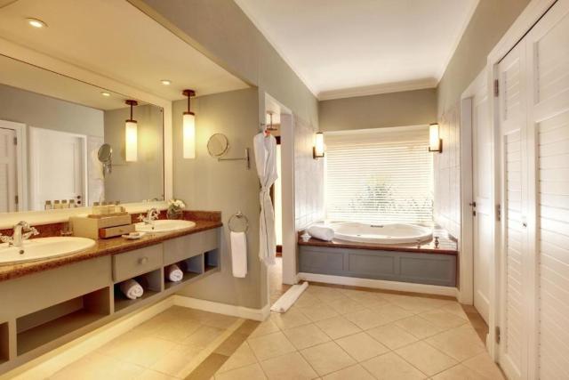 Outrigger Mauritius Beach Resort