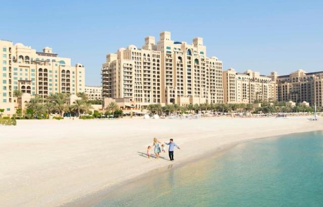 Fairmont The Palm 