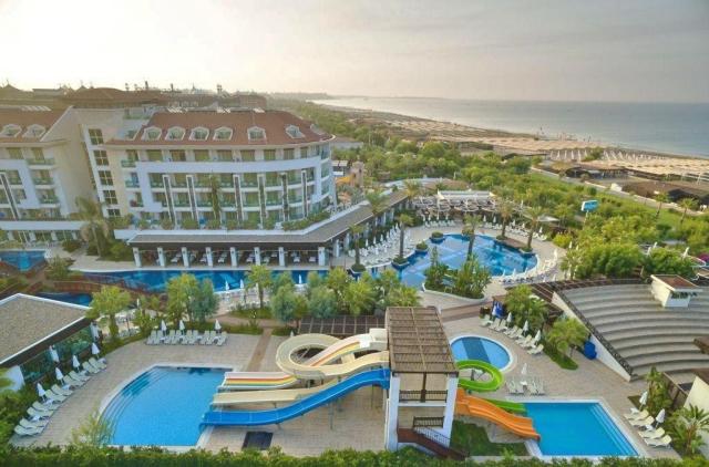 Sunis Evren Beach Resort & Spa