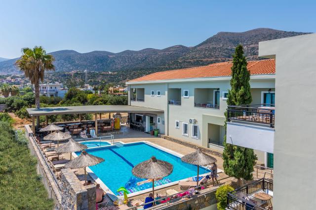 Dias Luxury Studios & Apartments