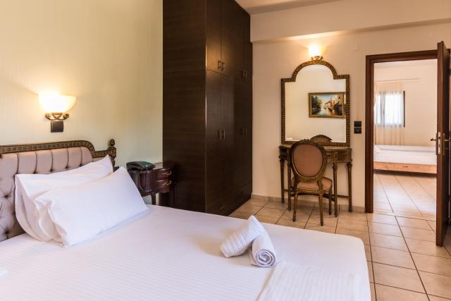 Dias Luxury Studios & Apartments