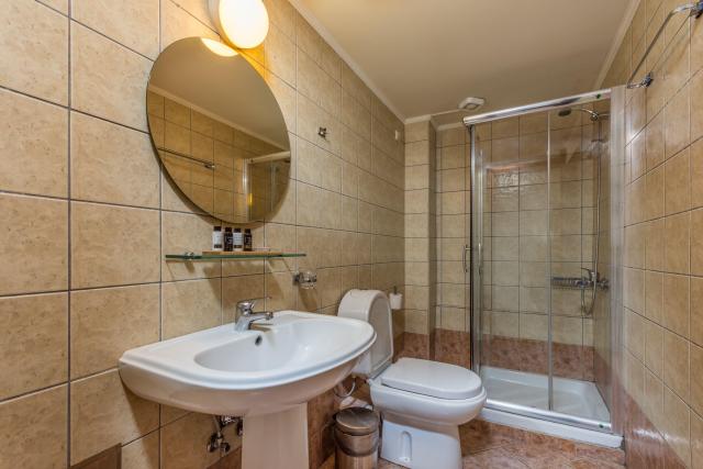 Dias Luxury Studios & Apartments