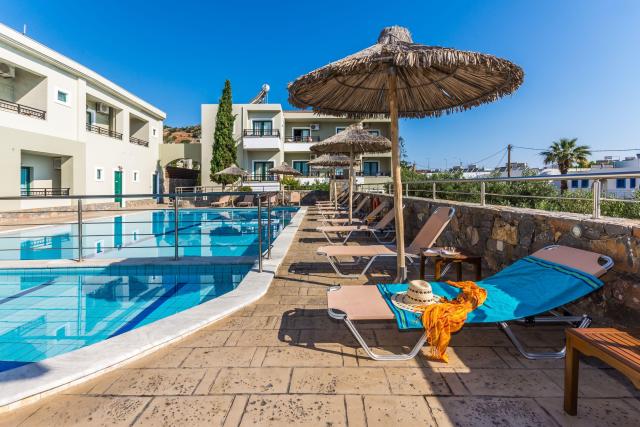 Dias Luxury Studios & Apartments