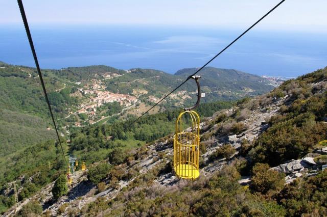 Lanovka-na-Monte-Capanne