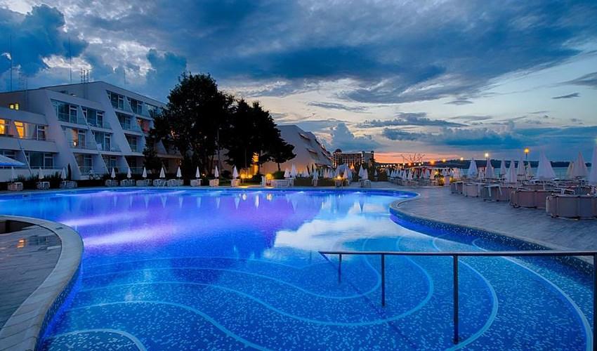 hotel Luca Helios Beach Obzor | abazajezdy.cz - dovolená a zájezdy 2022